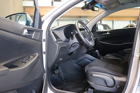 Hyundai Tucson 6 of 11