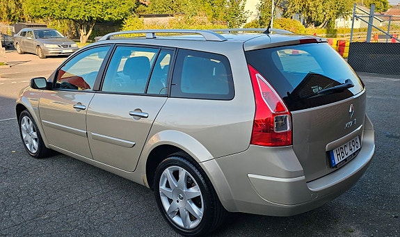 Renault Megane 3 of 17