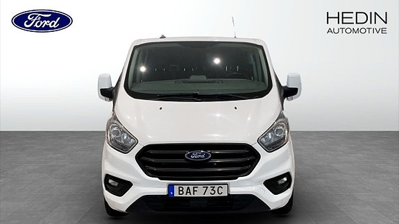 Ford Transit Custom 8 of 9