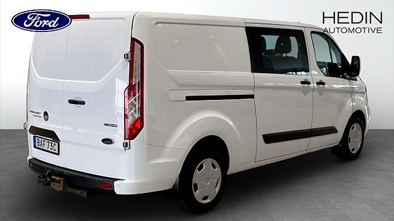 Ford Transit Custom 2 of 9