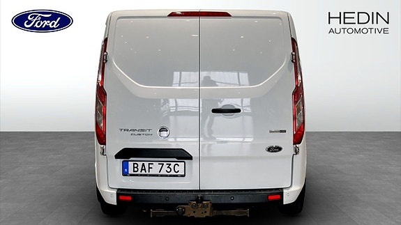 Ford Transit Custom 7 of 9