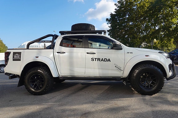 Isuzu D-max 4 of 30