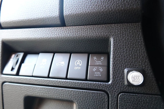 Isuzu D-max 3 of 30