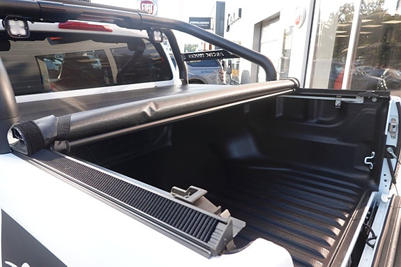 Isuzu D-max 9 of 30