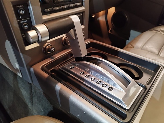 Hummer H2 8 of 14