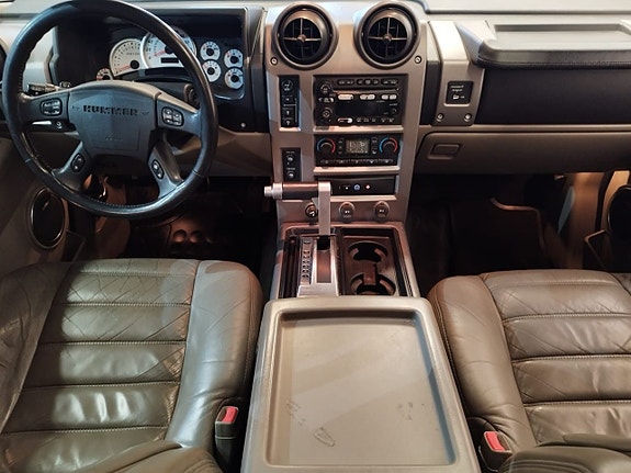 Hummer H2 9 of 14