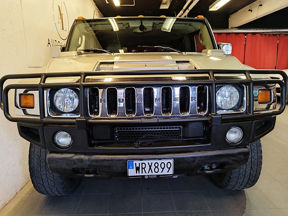 Hummer H2 2 of 14