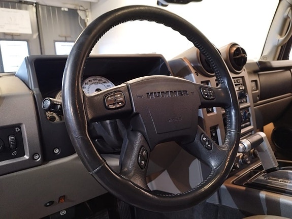 Hummer H2 7 of 14