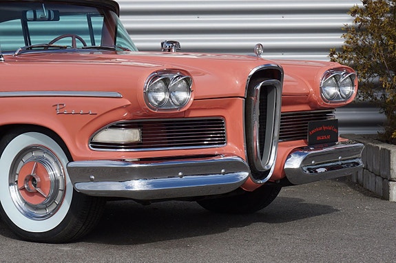 Edsel Pacer 7 of 25