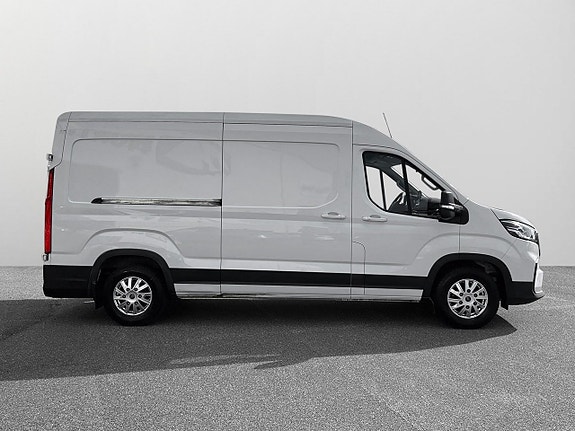 Maxus e-Deliver 9 7 of 18