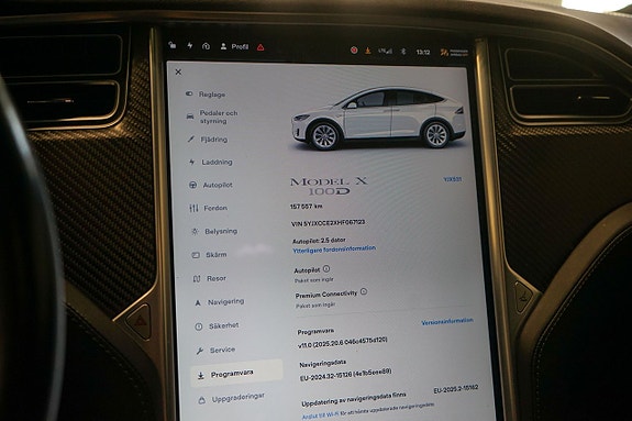 Tesla Model X 13 of 21
