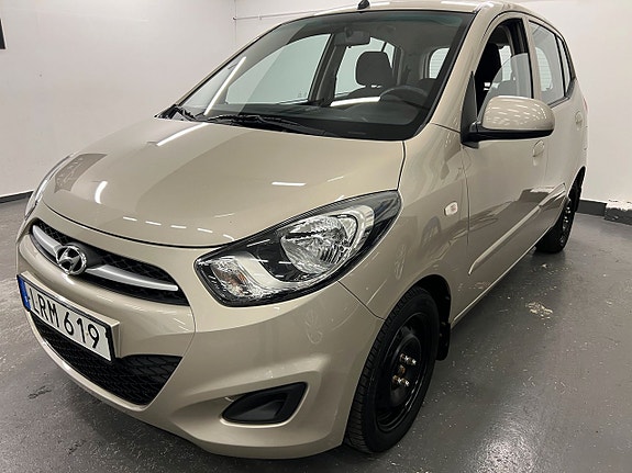 Hyundai i10 3 of 15