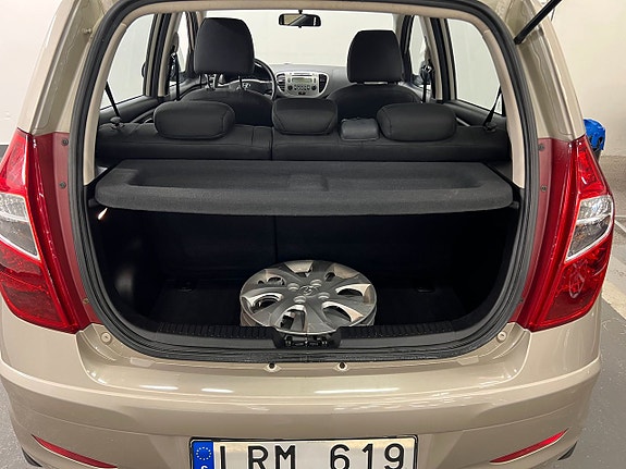 Hyundai i10 7 of 15