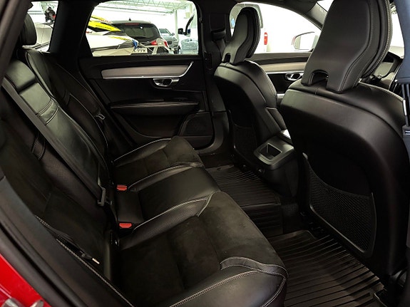 Volvo V90 13 of 13