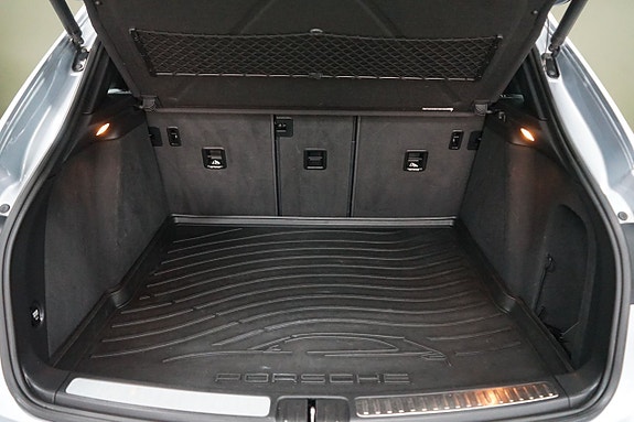 Porsche Macan S 20 of 25