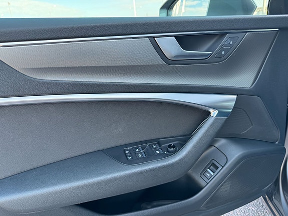 Audi A6 8 of 18