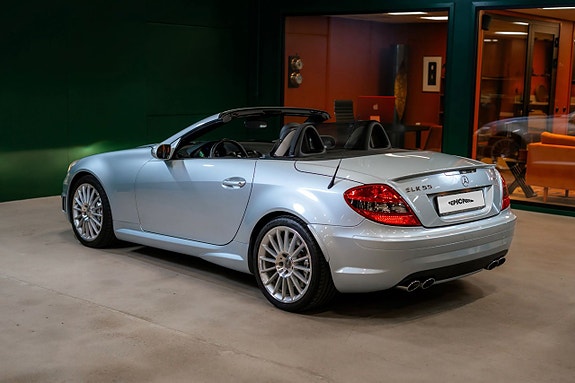 Mercedes-Benz SLK55 4 of 23