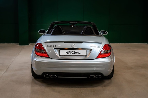 Mercedes-Benz SLK55 7 of 23