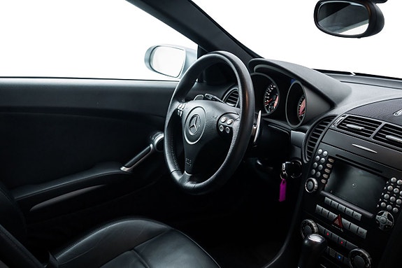 Mercedes-Benz SLK55 21 of 23