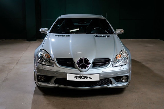 Mercedes-Benz SLK55 6 of 23