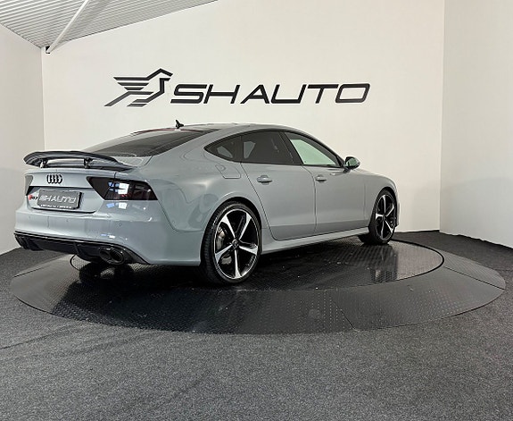Audi RS7 6 of 24