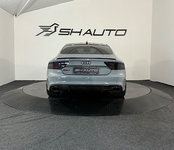 Audi RS7 9 of 24