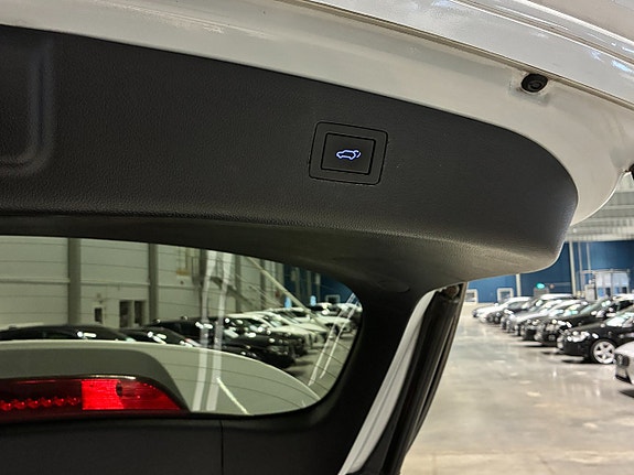 Hyundai i40 9 of 25