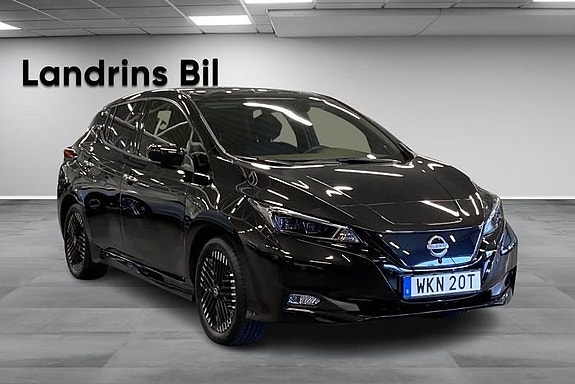 Nissan Leaf 3 of 5