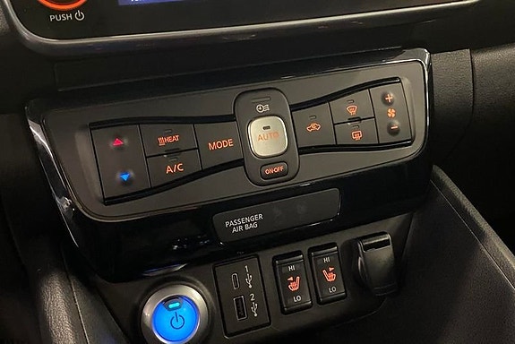 Nissan Leaf 13 of 15