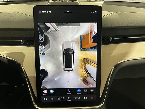 Volvo EX90 14 of 15