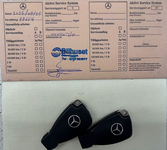 Mercedes-Benz C320 17 of 21