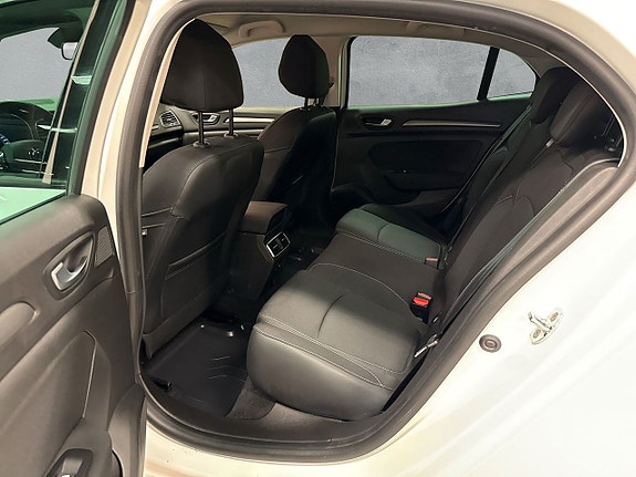 Renault Megane 13 of 24