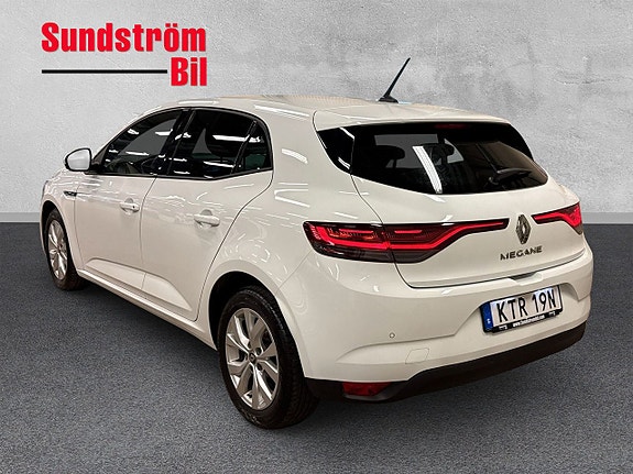 Renault Megane IV 5 of 5