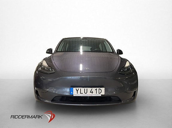 Tesla Model Y 3 of 30