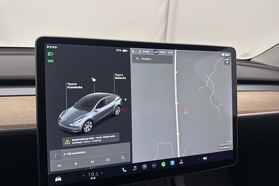 Tesla Model Y 17 of 30