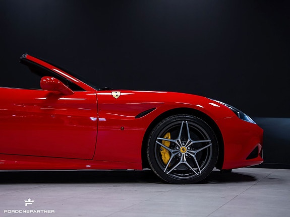 Ferrari California T 13 of 29