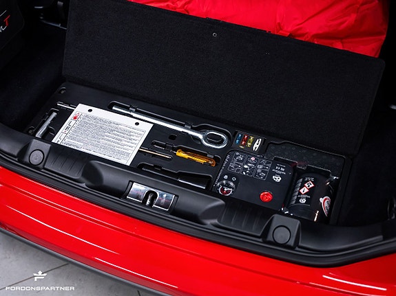 Ferrari California T 24 of 29