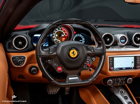 Ferrari California T 17 of 29
