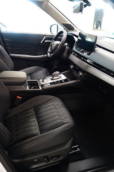 Mitsubishi Outlander 7 of 8