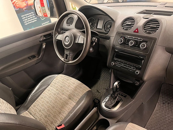 Volkswagen Caddy Maxi 12 of 12
