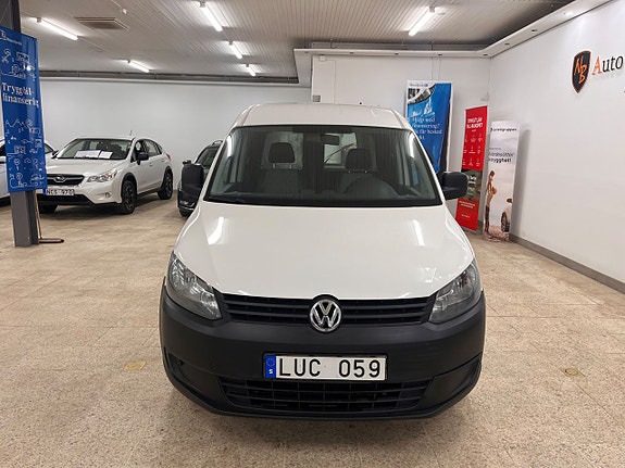 Volkswagen Caddy Maxi 2 of 5