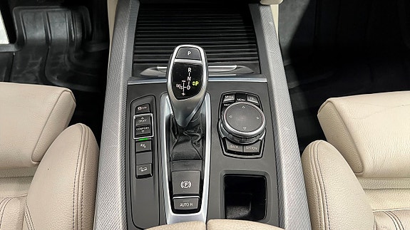 BMW X5 18 of 25
