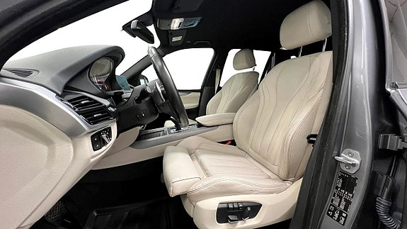 BMW X5 11 of 25