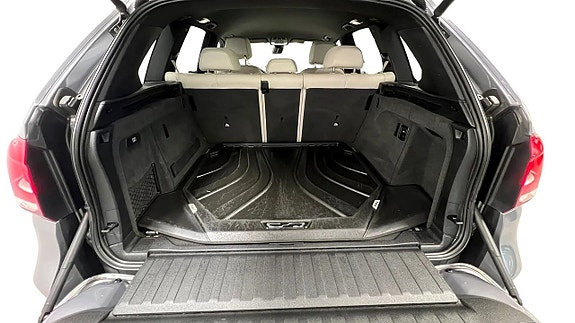 BMW X5 13 of 25
