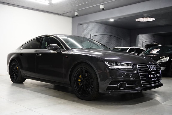 Audi A7 2 of 5