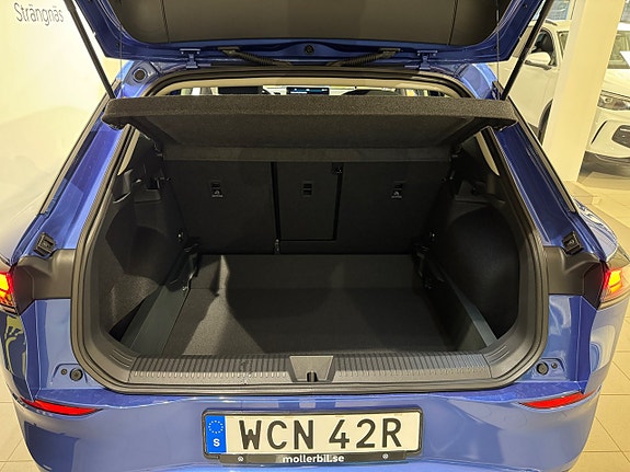 Volkswagen T-Roc 19 of 30