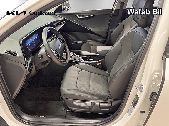 Kia Niro 8 of 15
