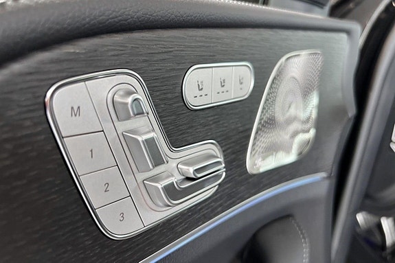 Mercedes-Benz GLE350 de 12 of 13