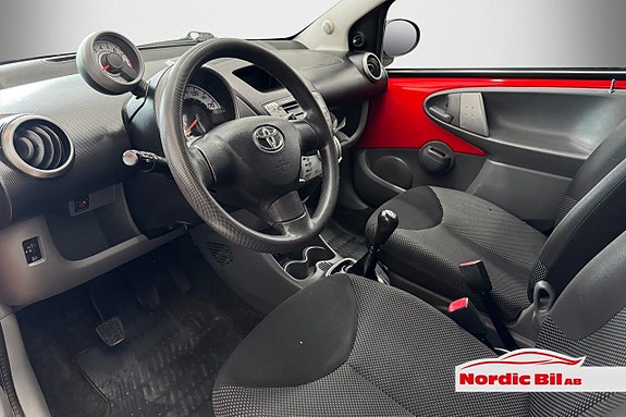 Toyota Aygo 5 of 5