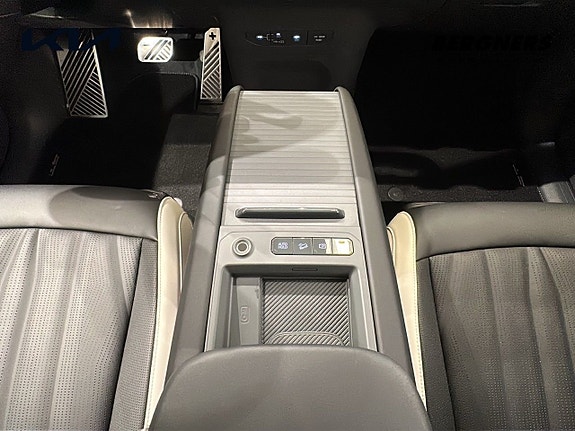Kia EV9 12 of 20
